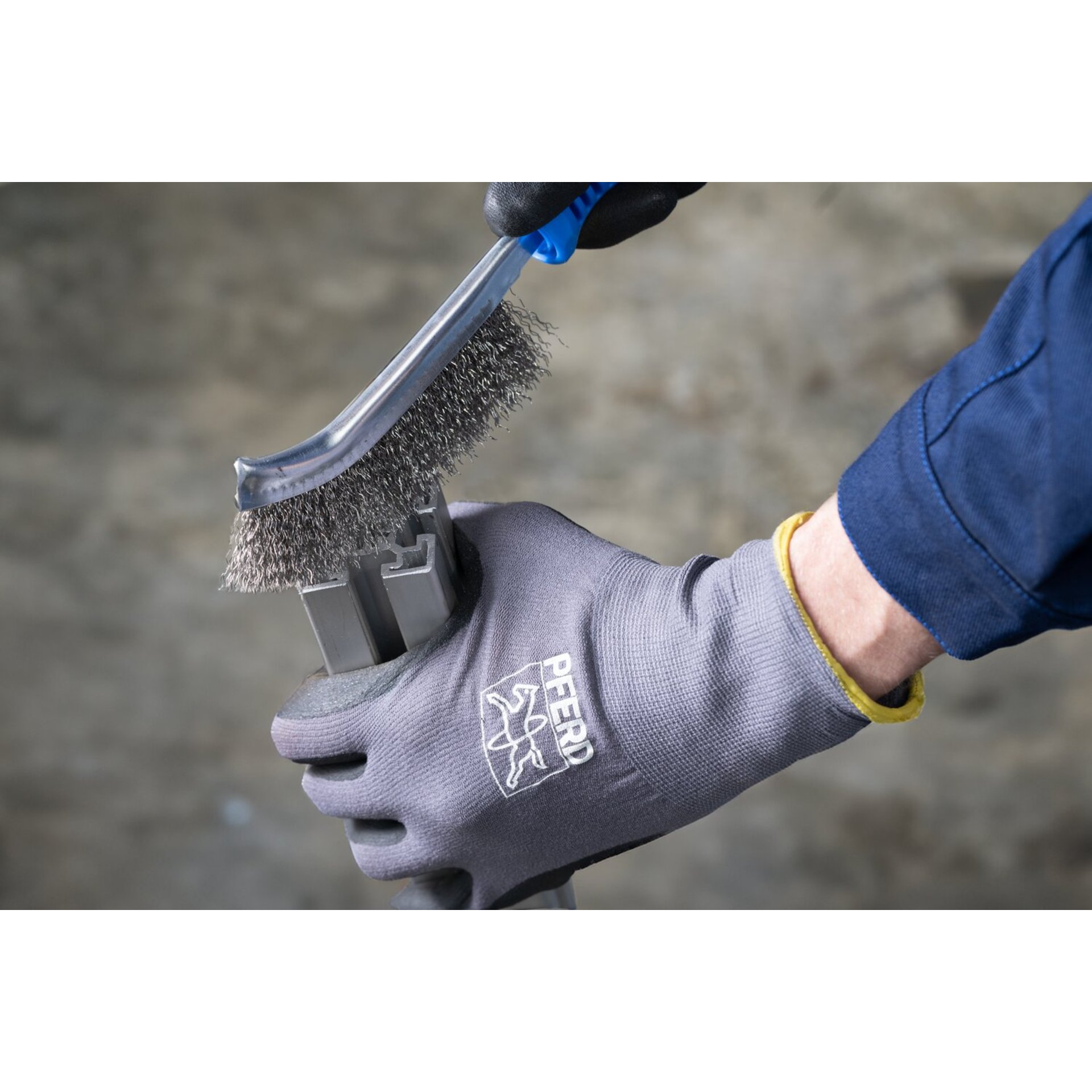 PFERD TOOLS Handbürste gebogen HBG 1reihig Edelstahl-Draht-Ø0,30 Produktbild img2 L