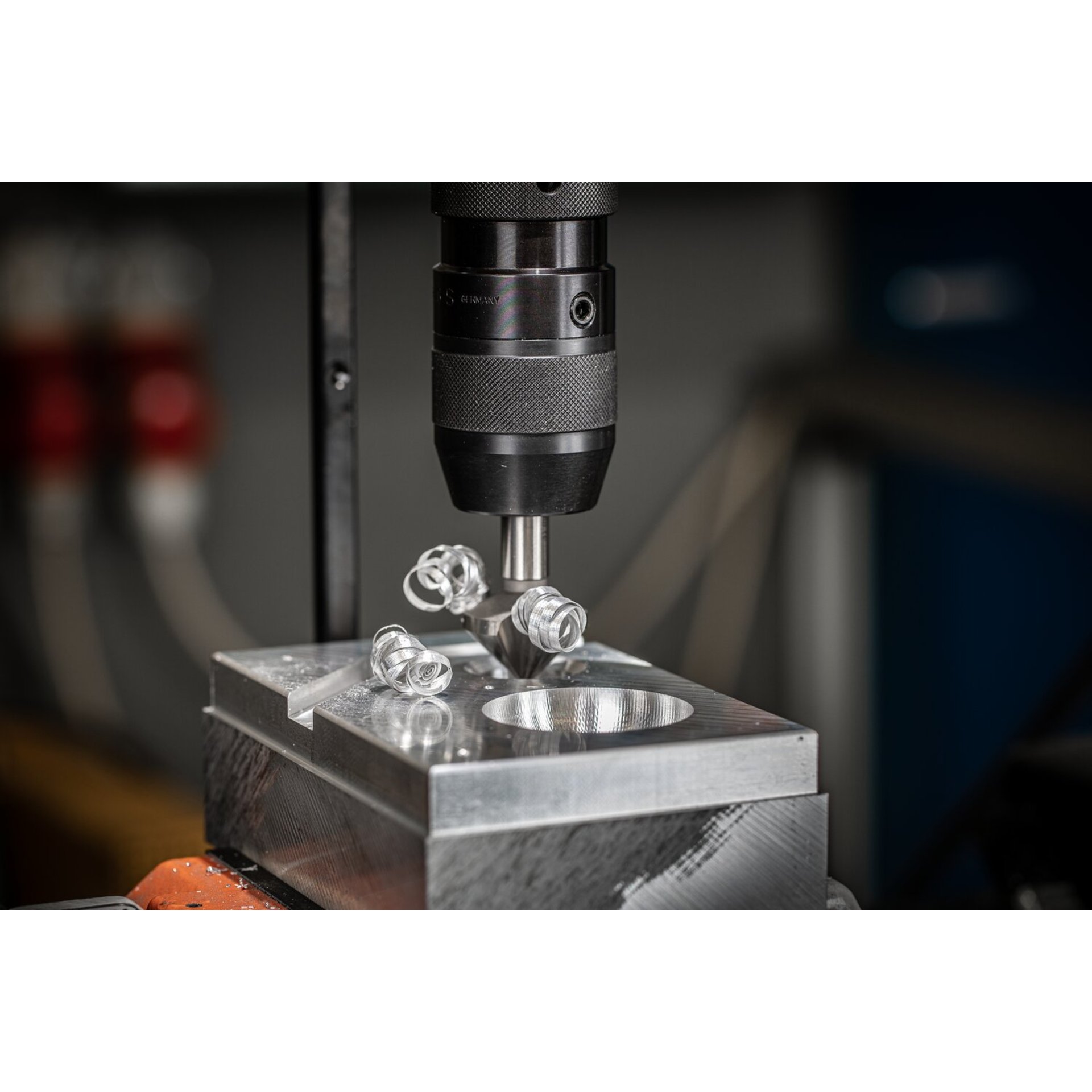 PFERD TOOLS HSS Kegel-und Entgratsenker UGT 90° Ø 25 mm Schaft-Ø 10 mm DIN 335 C mit Ungleichteilung Produktbild img2 L