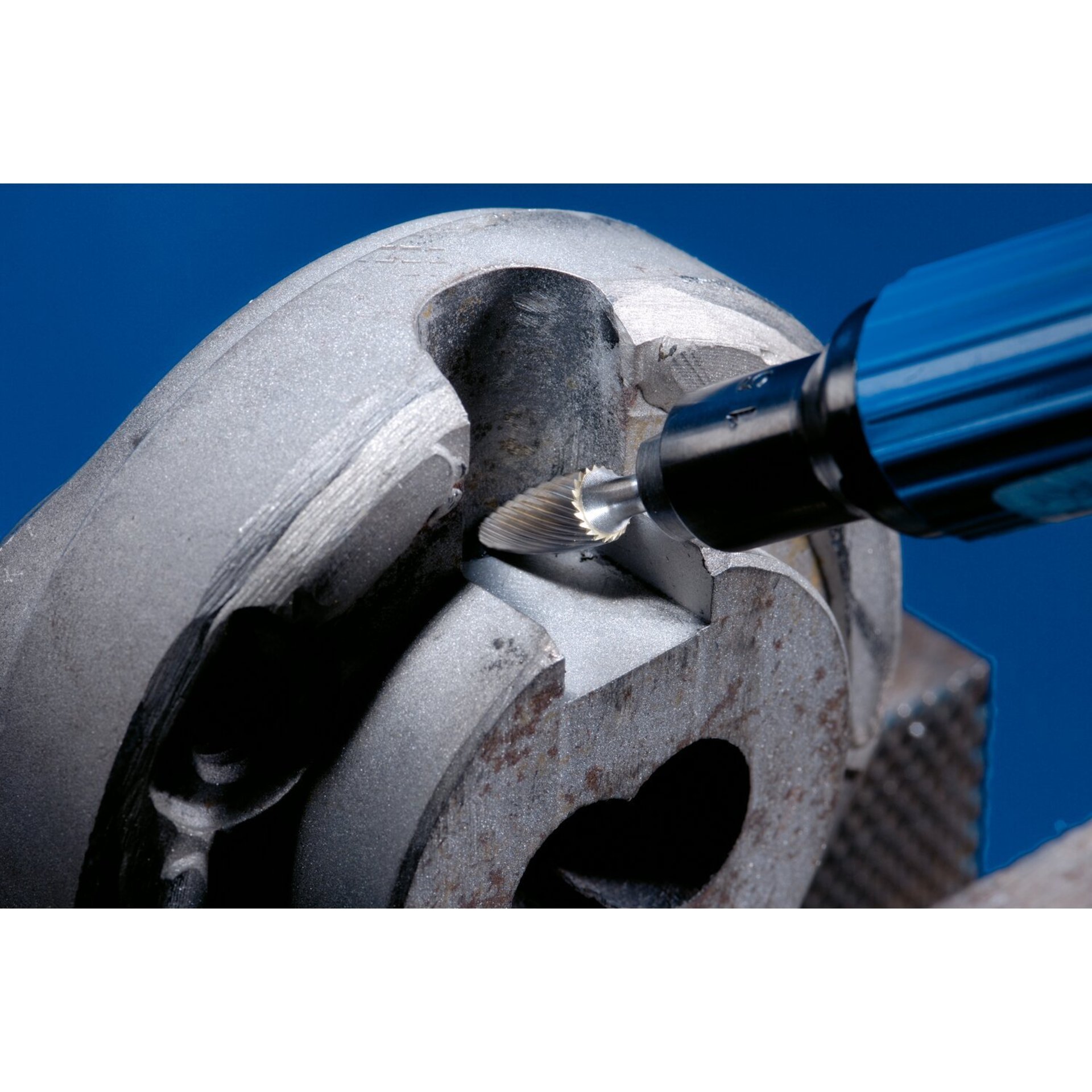 PFERD TOOLS Hartmetall Hochleistungsfrässtift TOUGH Rundbogen RBF Ø 12x25 mm Schaft-Ø 6 mm schlagfest Produktbild img3 L