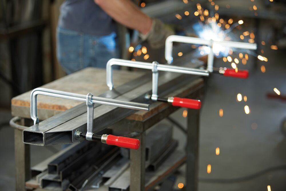 Bessey Ganzstahl-Schraubzwinge mit Holzgriff classiX GS Produktbild img5 L