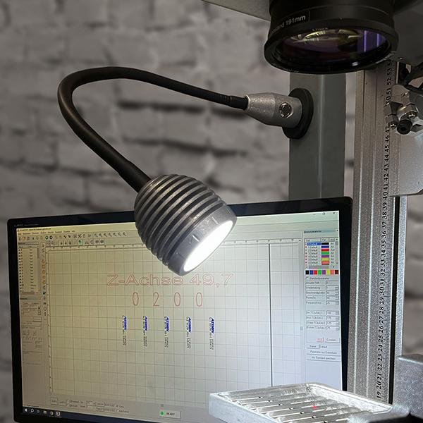LED-Arbeitsplatzleuchte Produktbild img26 L