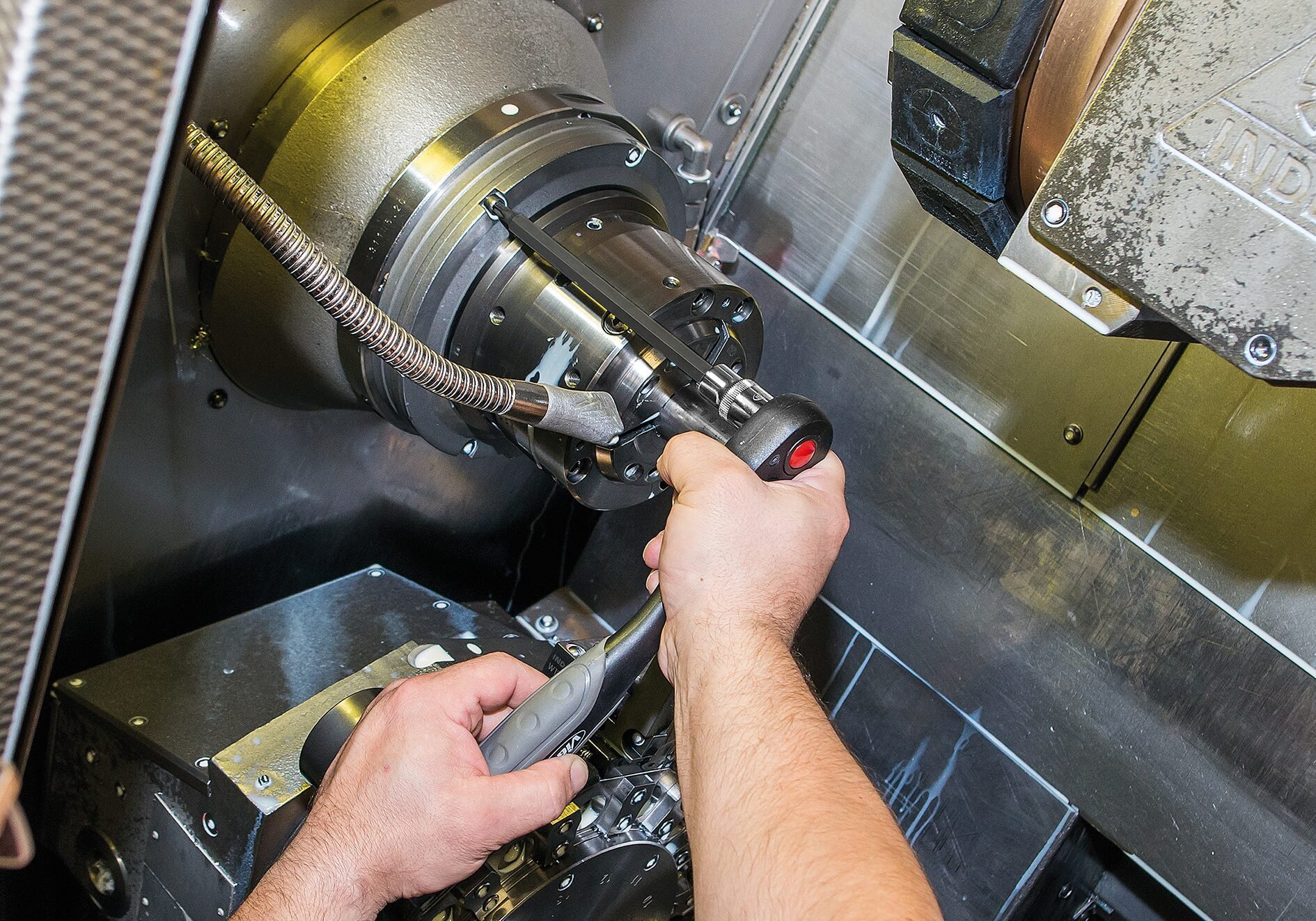 VIGOR Schraubendrehereinsatz Satz ∙ V1917 ∙ 1/2 Zoll (12,5 mm) Vierkant hohl ∙ Innen TORX® Profil ∙ 32-teilig ∙ T20&nbsp;–&nbsp;T70 ∙ Anzahl Werkzeuge: 32 Produktbild img8 L