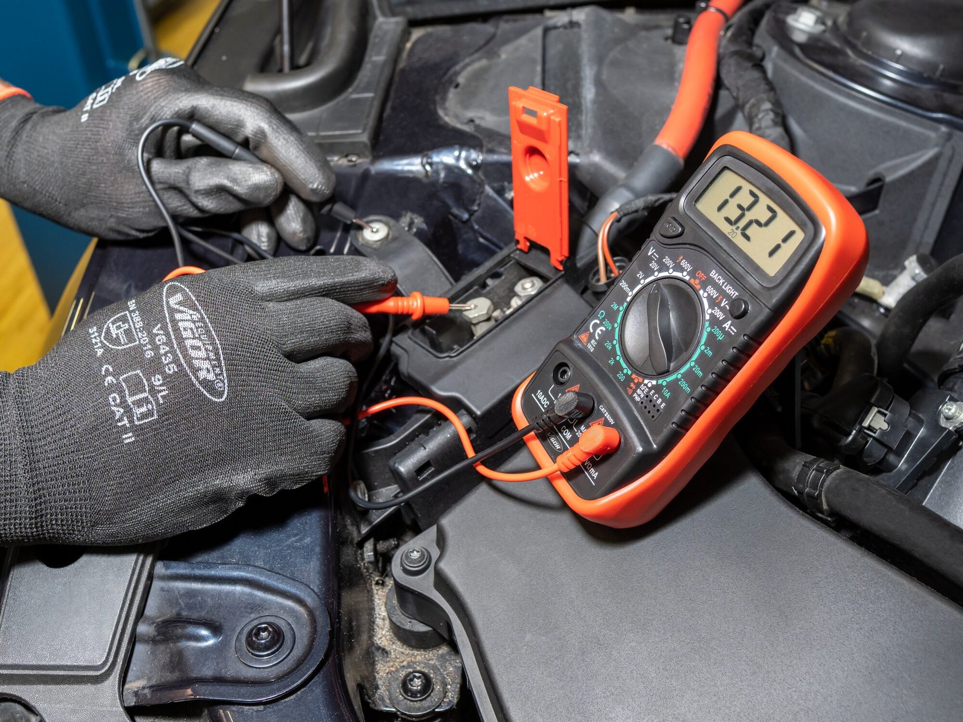 VIGOR Digital Multimeter ∙ V4324 Produktbild img2 L