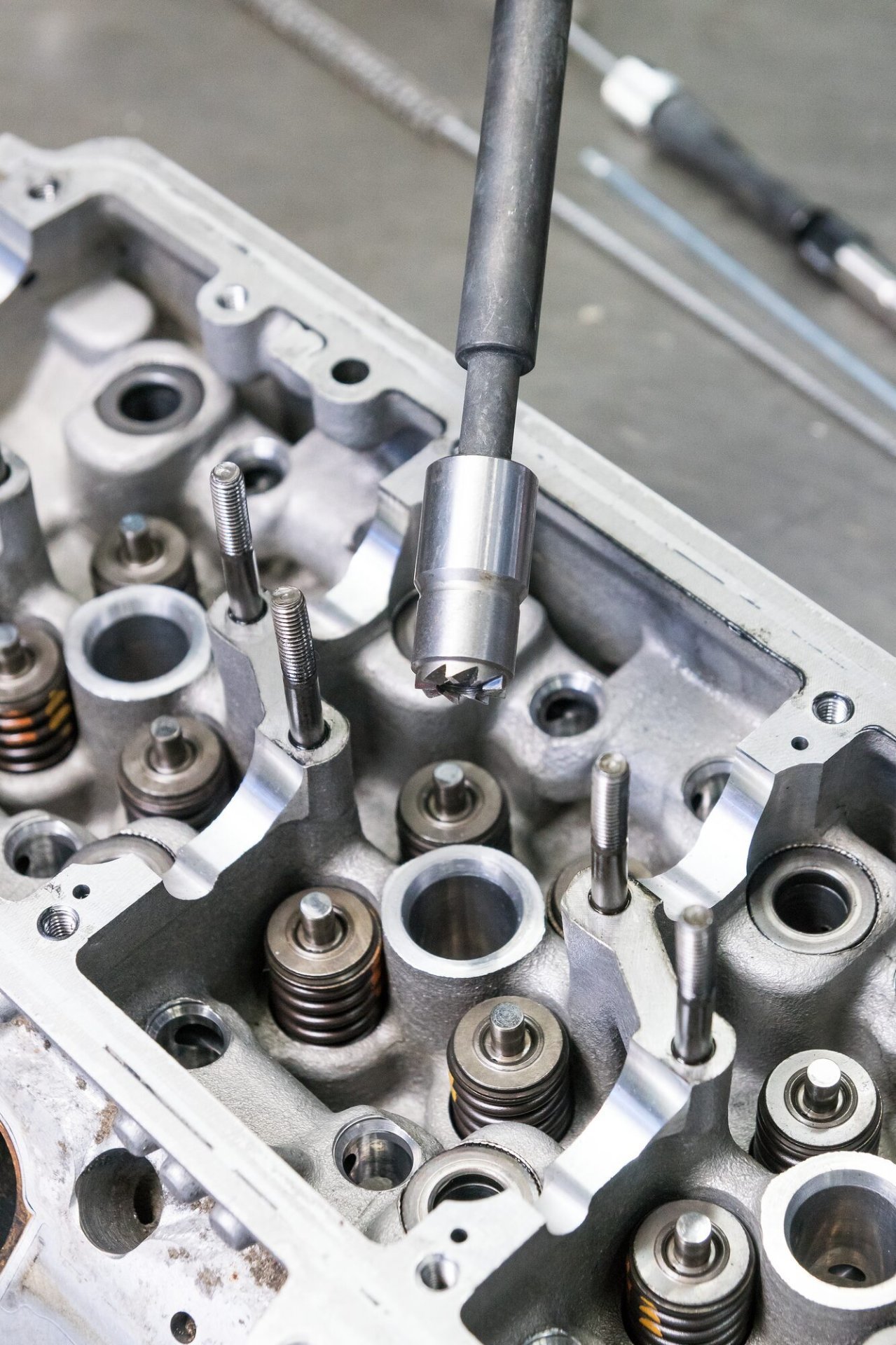 VIGOR Injektorschacht Reinigungs Satz ∙ V4941N ∙ 23-teilig ∙ Anzahl Werkzeuge: 23 Produktbild img3 L