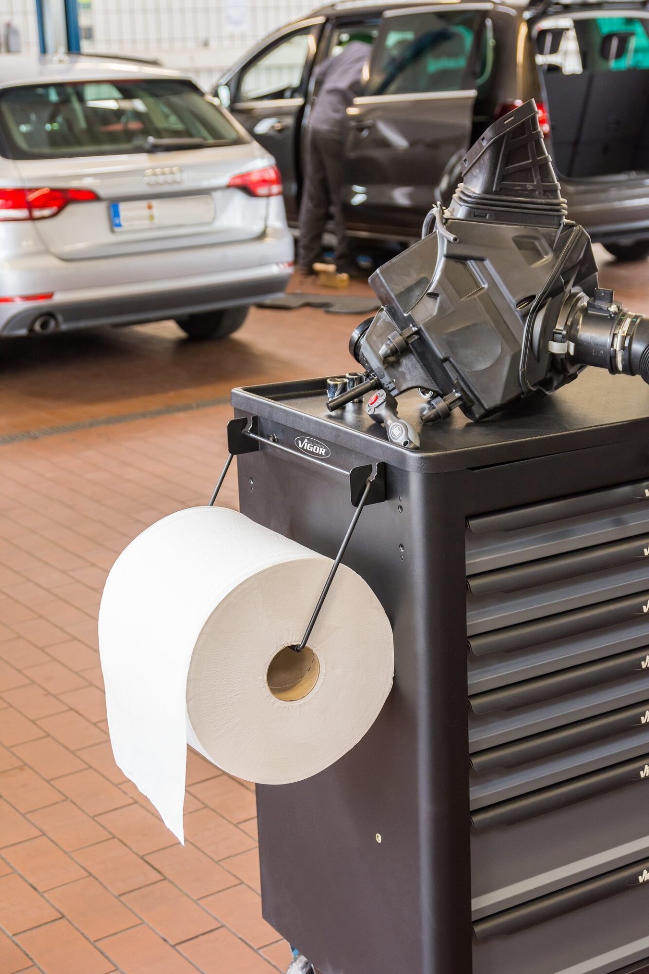 VIGOR Papierrollen-Halter ∙ schwenkbar ∙ V6397 Produktbild img6 L