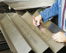 EDDING Permanentmarker 3000 blau Rundspitze 1,5-3mm Produktbild