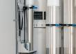 Flaschenhalter seitlich für für Sicherheitsschränke G90/G30, pulverbeschichtetes Stahlblech Lichtgrau RAL 7035, Maße 350 x 175 x 175 Produktbild