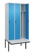 C+P Spind Classic PLUS, Bank, 3 Abteile, 2120x900x815mm, 7035/5012 Produktbild