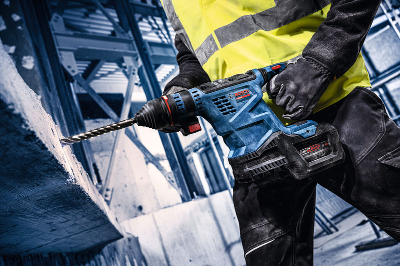 Akku-Bohrhammer mit SDS plus EXBH 18V-32F solo Bosch Expert ohne Akku ohne Ladegerät Karton Produktbild img3 L