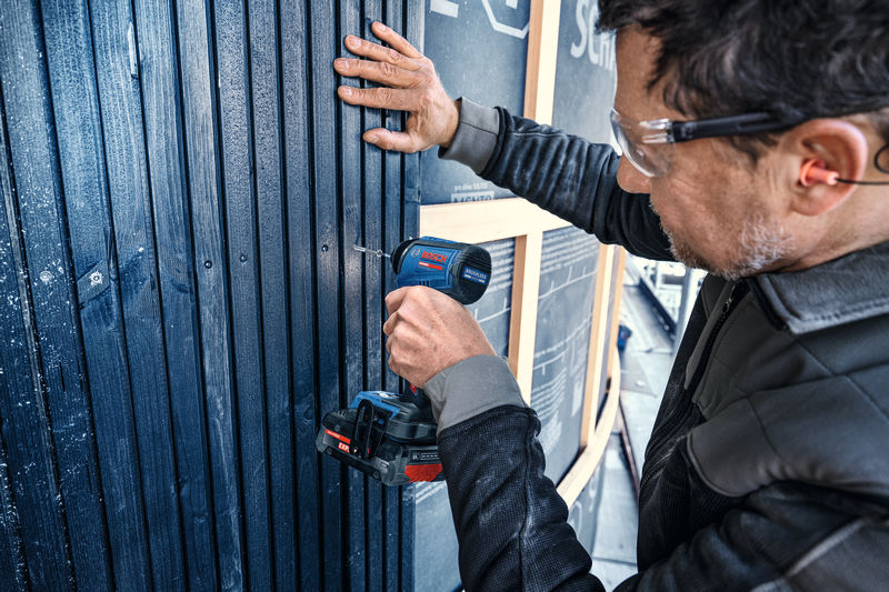 Schlagschrauber EXDR 18V-230 solo Bosch Expert ohne Akku ohne Ladegerät L-Boxx Produktbild img4 L