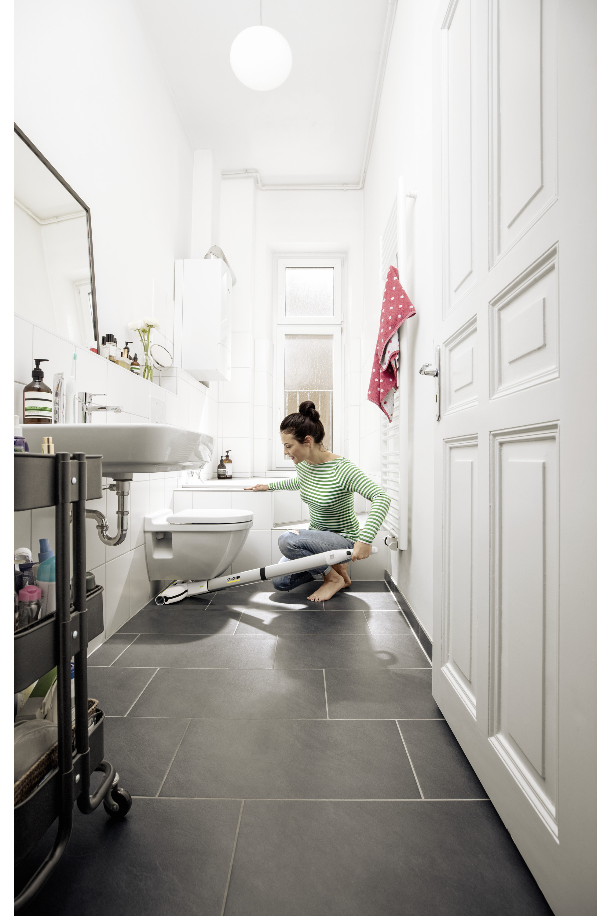 Kärcher Elektrischer Wischmopp EWM 2 Produktbild img6 L