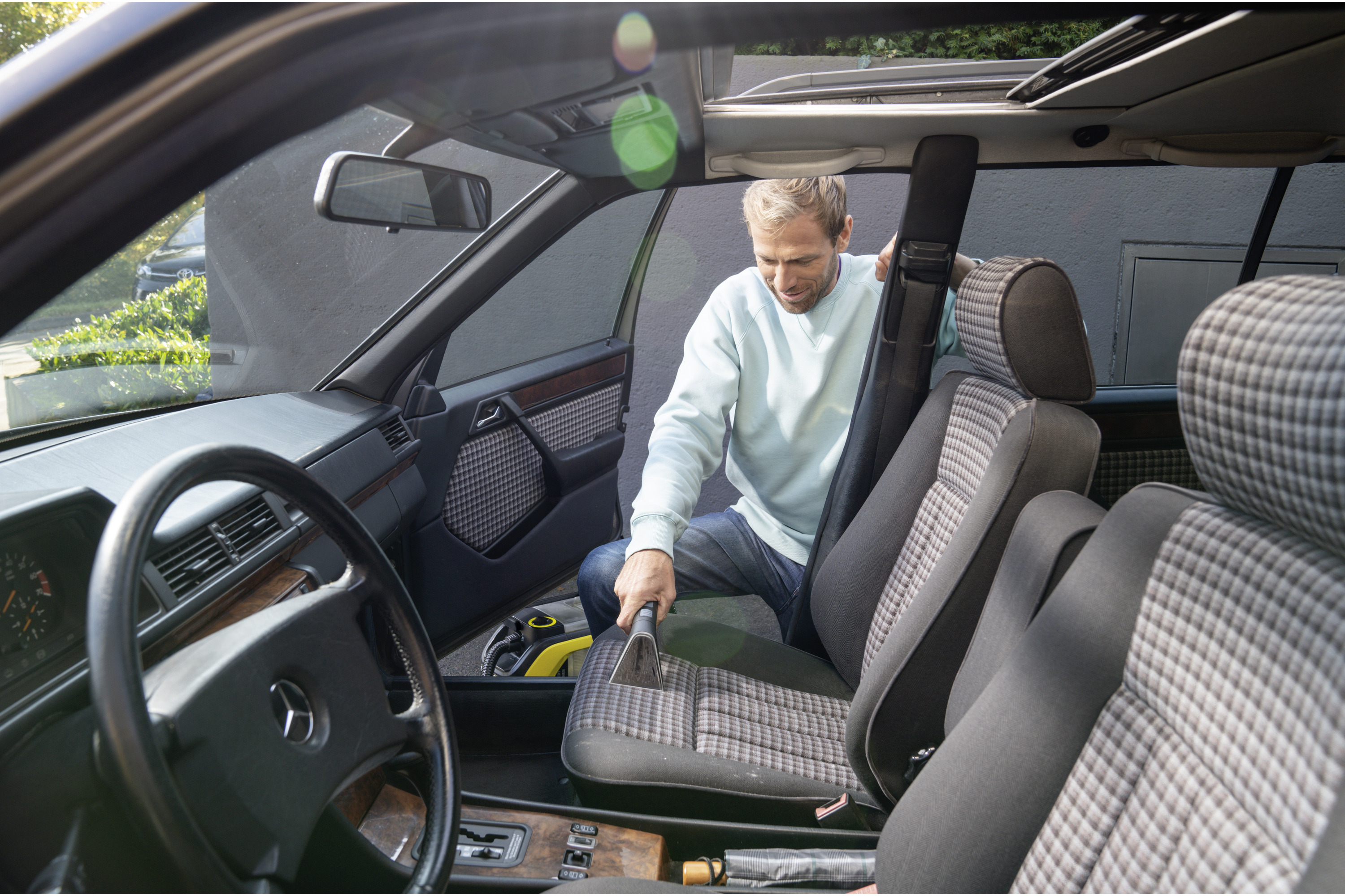 Kärcher Akku-Waschsauger SE 3-18 Compact Produktbild img6 L