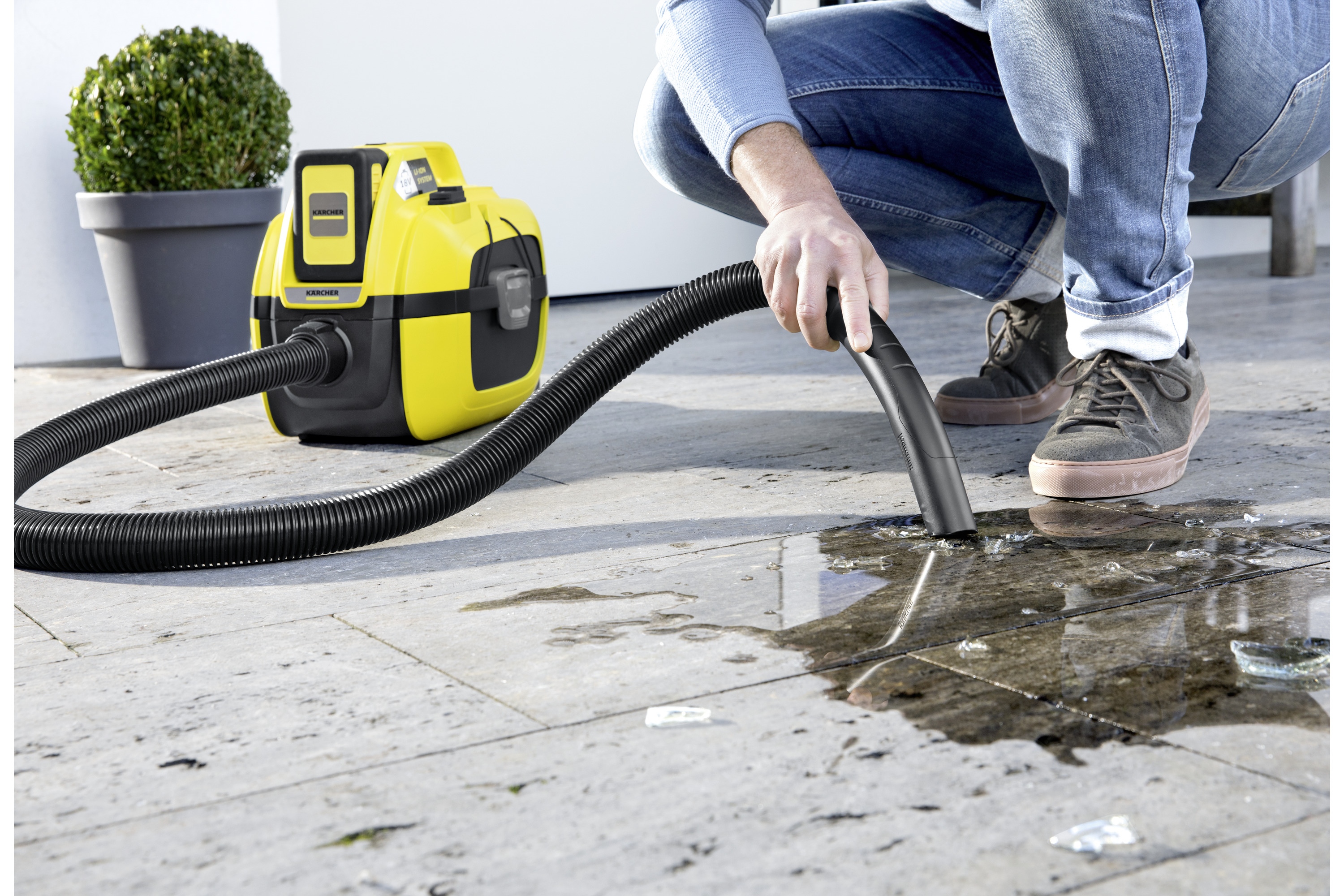 Kärcher Akku-Nass-/Trockensauger WD 1 Compact Battery Set Produktbild img5 L