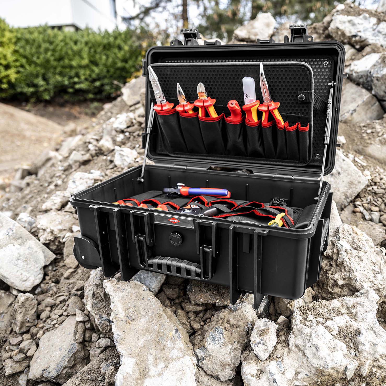 KNIPEX 00 21 33 E Werkzeugkoffer "Robust26 Move" Elektro 22-teilig 550 mm Produktbild img4 L
