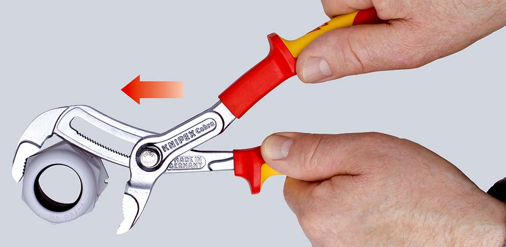 KNIPEX 87 26 250 T Cobra® VDE Hightech-Wasserpumpenzange, isoliert 250 mm verchromt isoliert mit Mehrkomponenten-Hüllen und integrierter Befestigungsöse, VDE-geprüft Produktbild img5 L