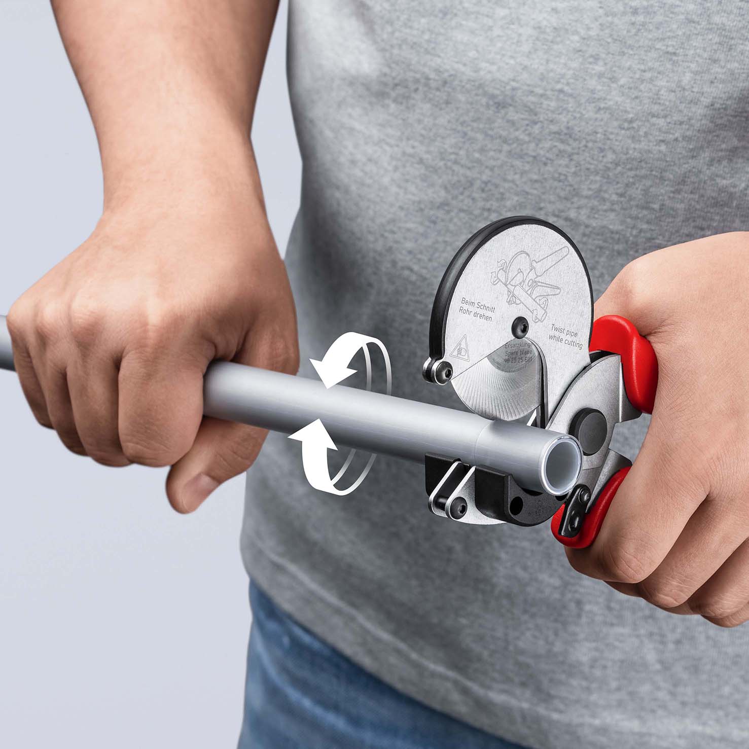 KNIPEX 90 25 20 Rohrschneider für Verbund- und Schutzrohre 210 mm verchromt mit Mehrkomponenten-Hüllen Produktbild img19 L
