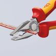 KNIPEX 03 06 180 T Kombizange 180 mm verchromt isoliert mit Mehrkomponenten-Hüllen, VDE-geprüft; mit integrierter isolierter Befestigungsöse zum Anbringen einer Absturzsicherung Produktbild img5 S