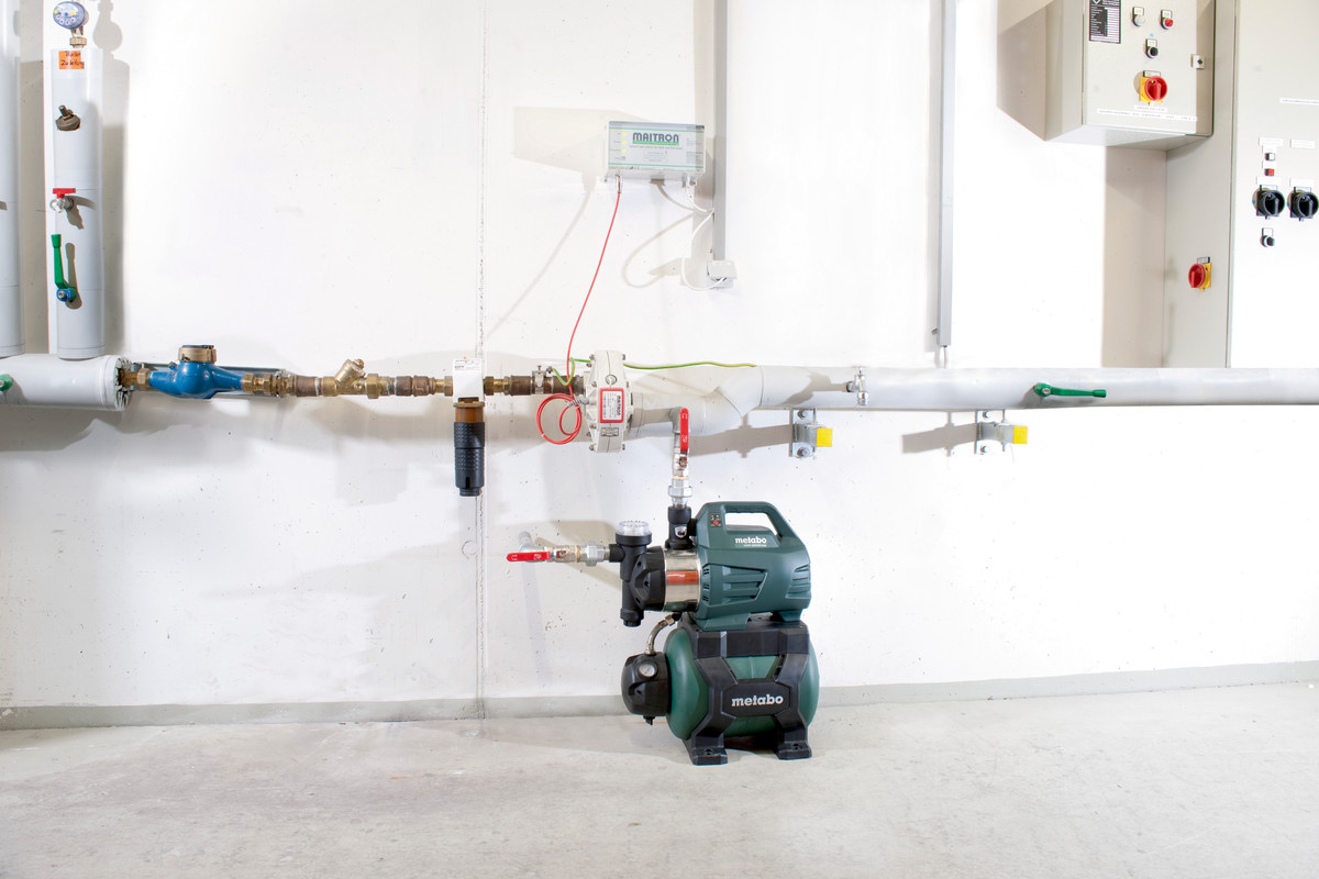 Hauswasserwerk HWWI 4500/25 Inox (600974000); Karton Produktbild img3 L