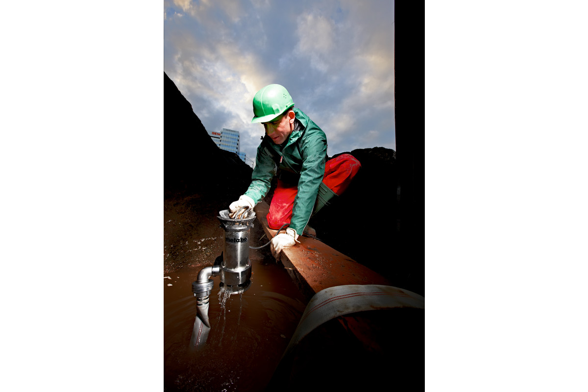 Set Schmutzwasser-Tauchpumpe PS 18000 SN (690626000); Karton Produktbild img5 L