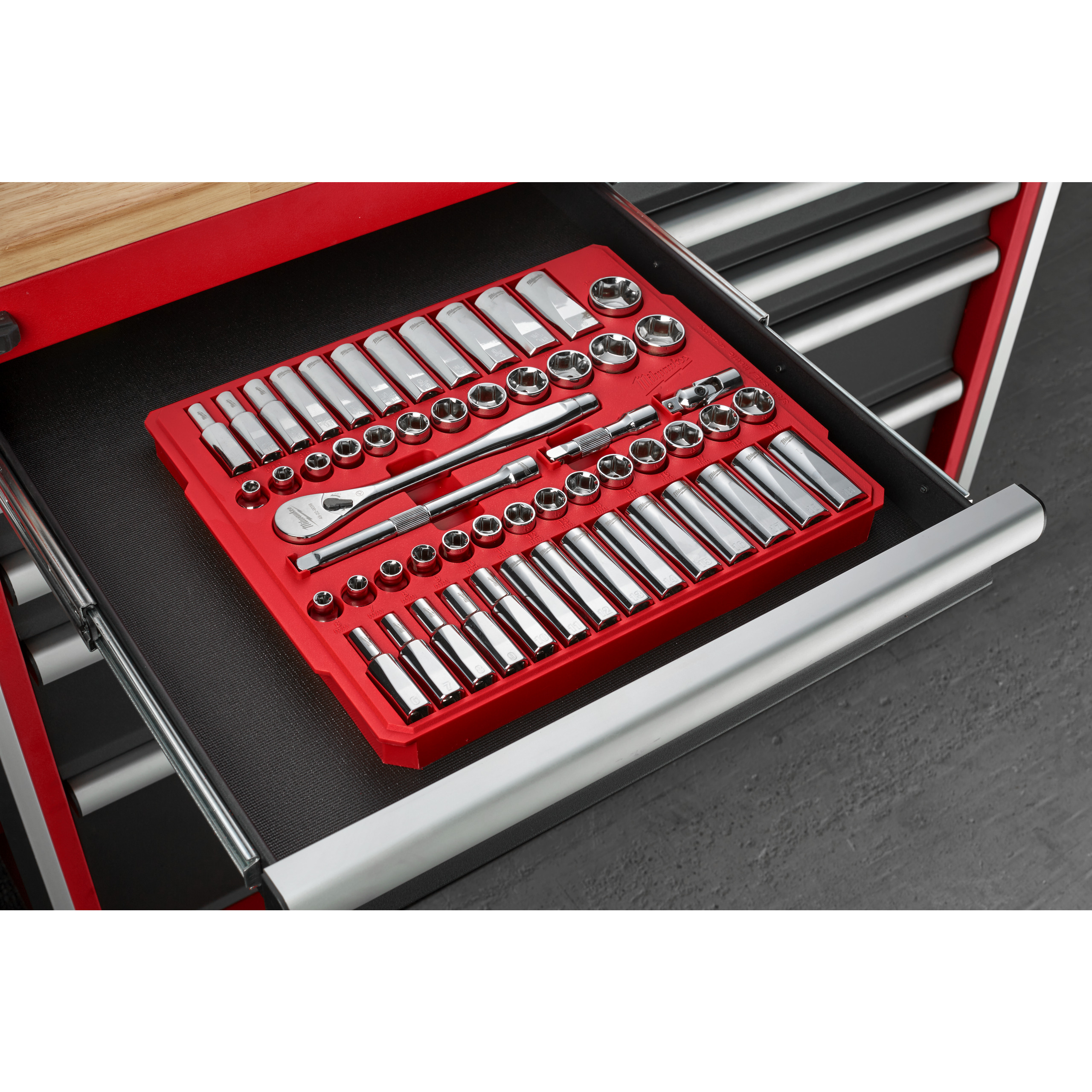 Ratschen- und Steckschlüsseleinsatz Set 3/8" imperial & metrisch, 56-teilig Milwaukee Produktbild img6 L