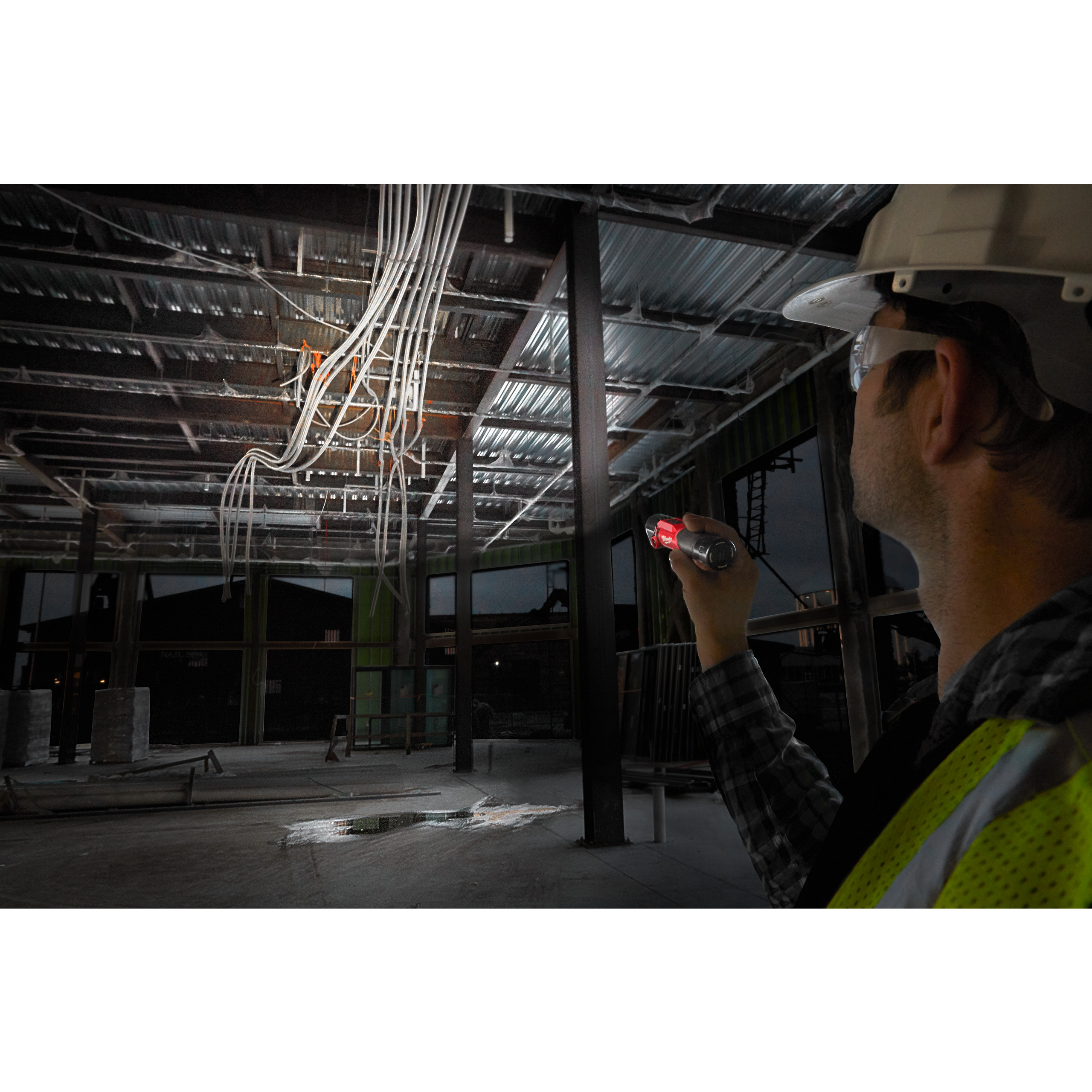 L4PWL-301, USB Akku-Taschenlampe Milwaukee  Produktbild img4 L