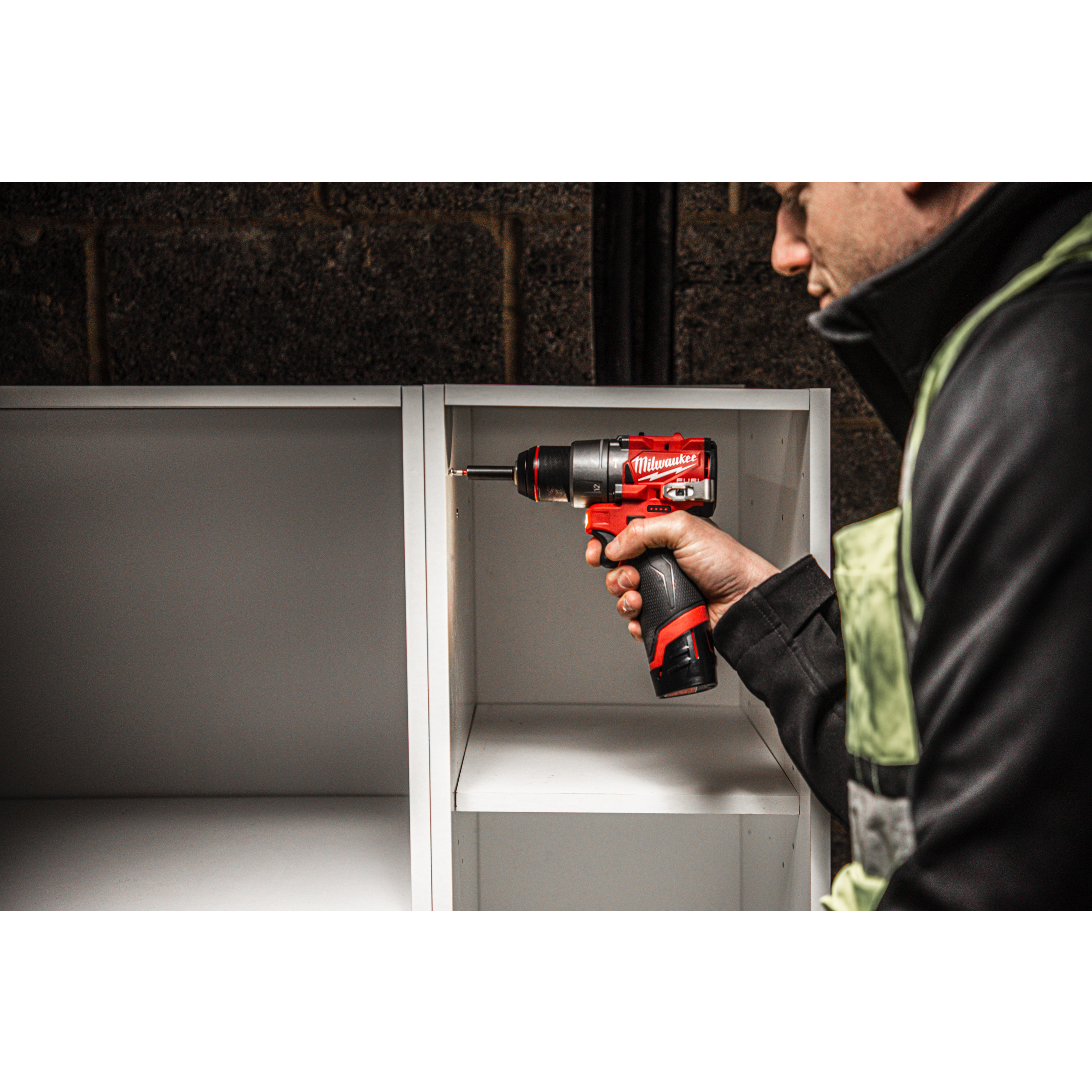 M12FPD2-202X, M12 FUEL™ Akku-Kompakt-Schlagbohrschrauber Milwaukee  Produktbild img4 L