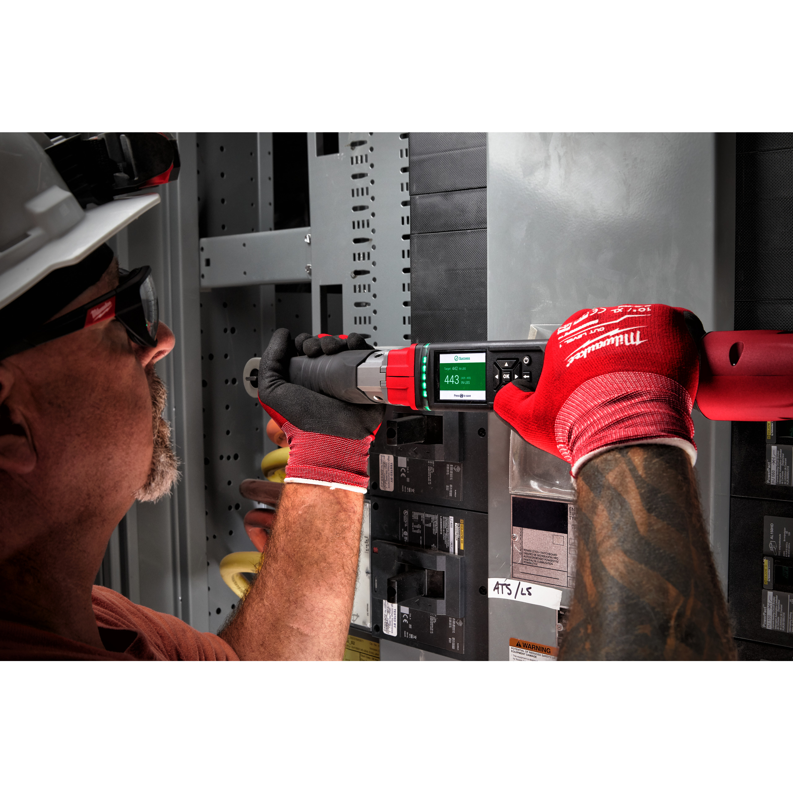 M12ONEFTR38-201C, M12™ ONE KEY™ Digitaler 3/8"-Akku-Drehmomentschlüssel Milwaukee Produktbild img6 L