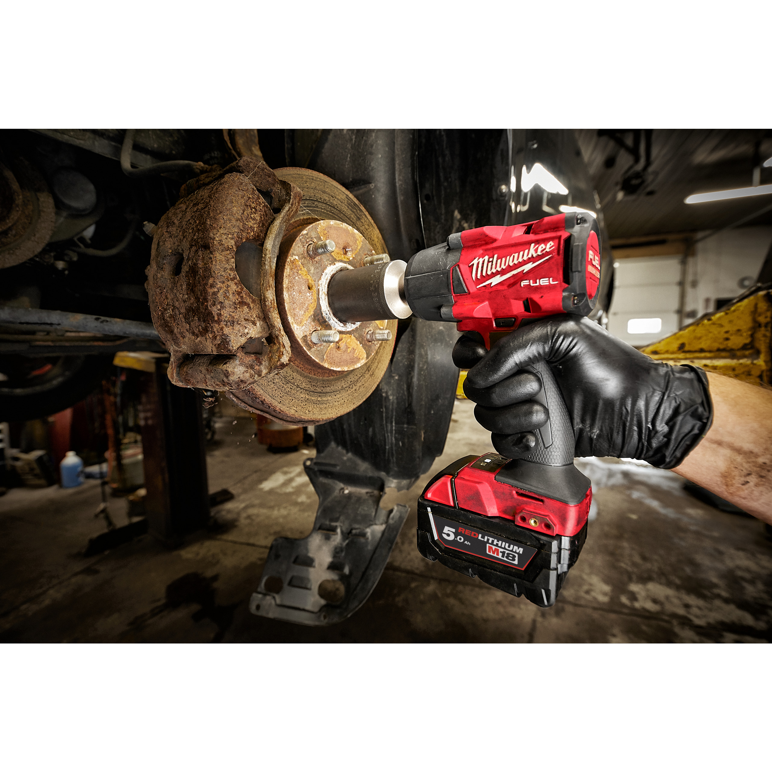 M18FMTIW2F12-0, M18 FUEL™ 1/2˝-Akku-Schlagschrauber Vierkant mit Sprengring Milwaukee Produktbild img3 L