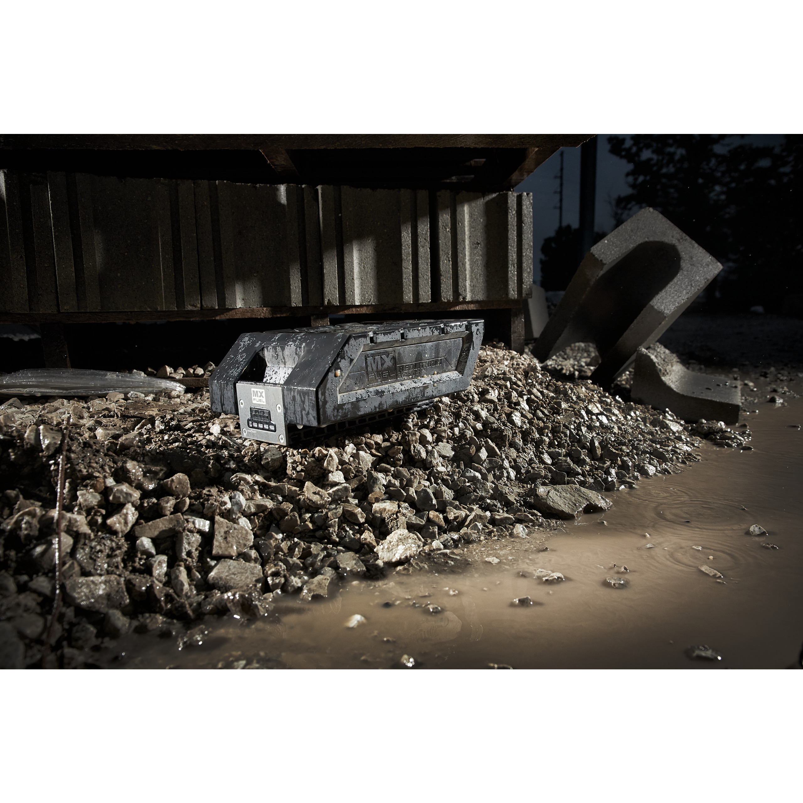 MXFXC406, MX FUEL™ 6,0-Ah-Akku Milwaukee  Produktbild img5 L