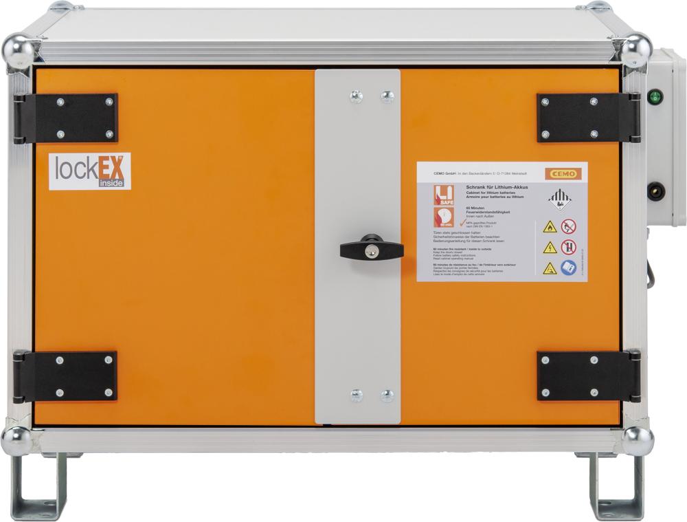 Akku Ladeschrank Premium 8/5 mit Stapelfüßen Produktbild img1 L