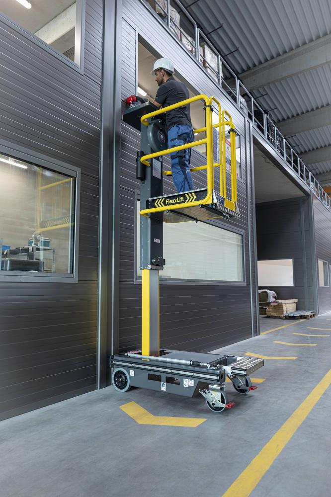 Flexlift 2.2 Plattform B850xT640 mm Plattformhöhe 2200 mm Arbeitshohe bis 4,20 m Produktbild img4 L