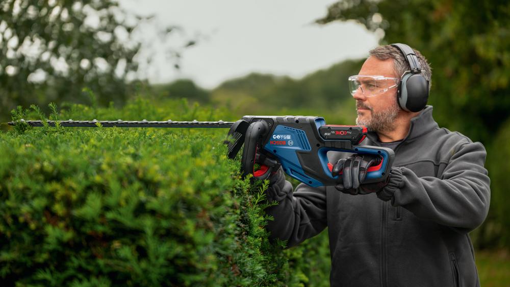 Akku-Heckenschere solo GHE 18V-60 II Bosch ohne Akku Ladegerät Karton Produktbild img4 L