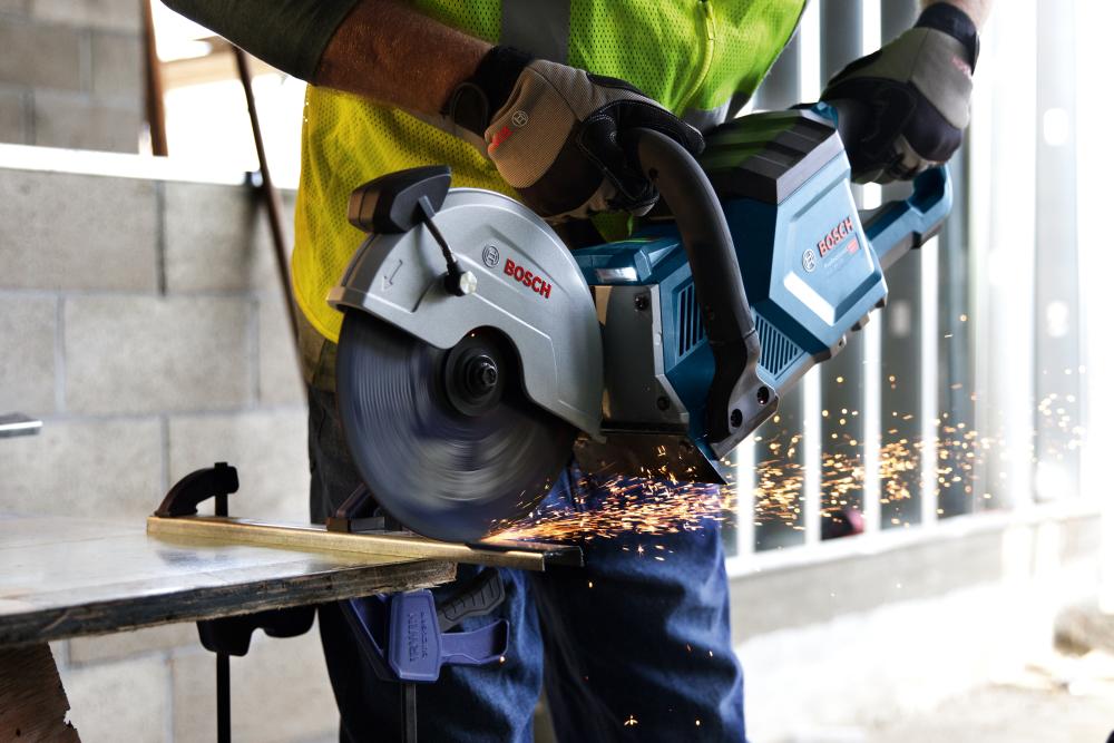 Akku Trennschleifer GCS 18V-230 solo Bosch ohne Ladegerät Karton Produktbild img6 L