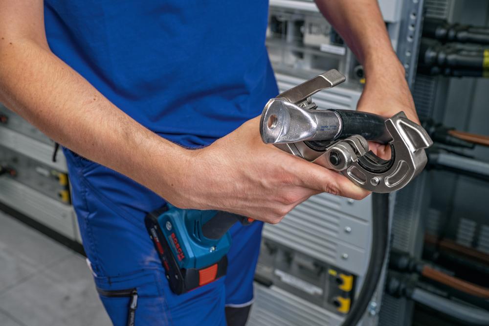 Akku Kabelpresse GPH 18V-60 solo Bosch ohne Ladegerät XL-Boxx Produktbild img5 L