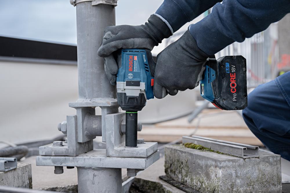 Akku-Schlagschrauber solo GDS 18V-750 C Bosch ohne Akku Ladegerät L-Boxx Produktbild img5 L