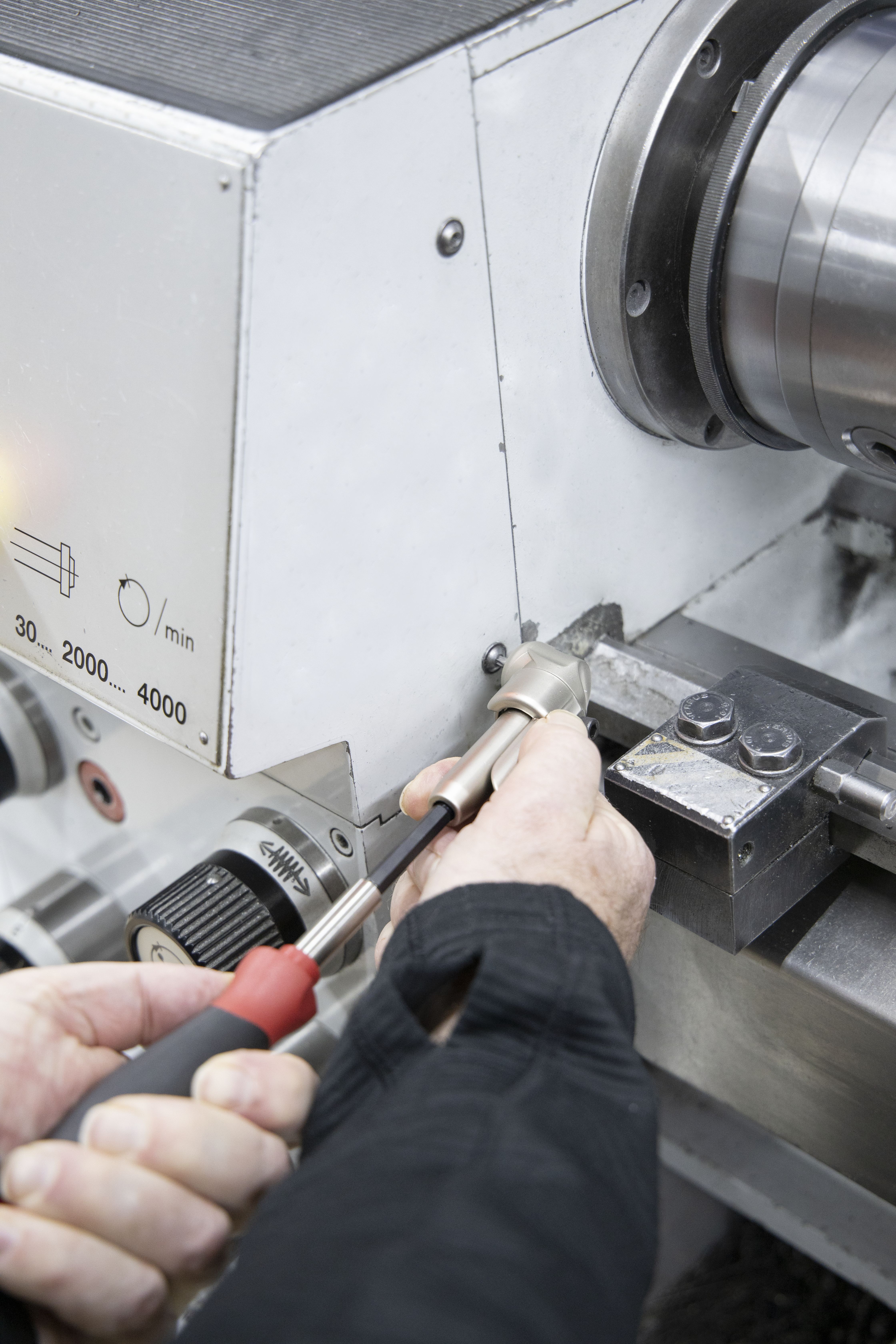 Wiha Winkelschrauber mit Bithalter magnetisch 1/4" 14,0 Nm (32311) Produktbild img9 L