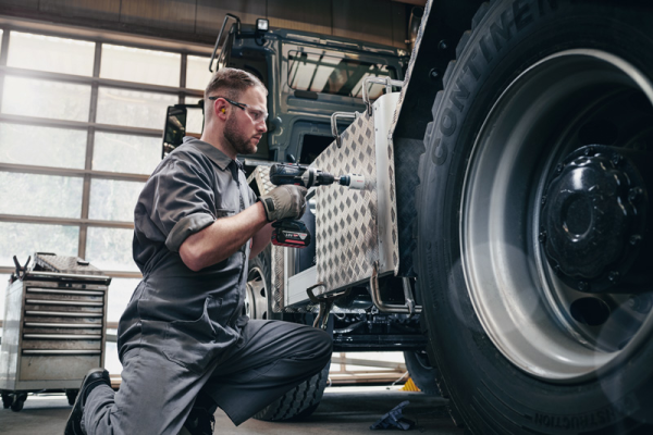 9-tlg. Elektriker-Set Progressor for Wood&Metal. Für Dreh- und Schlagbohrer Produktbild img2 L