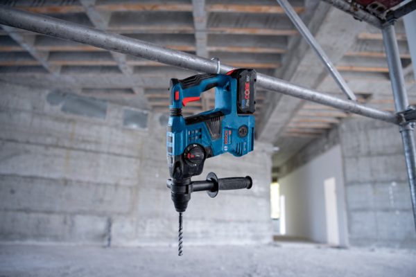 Akku-Kombihammer solo GBH 18V-28 C Bosch ohne Akku ohne Ladegerät L_boxx Produktbild img5 L