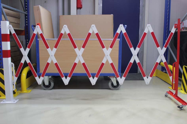 Scherengitter mit Sperrpfosten 70x70mm L bis 4000 mm rot/weiß Produktbild img3 L