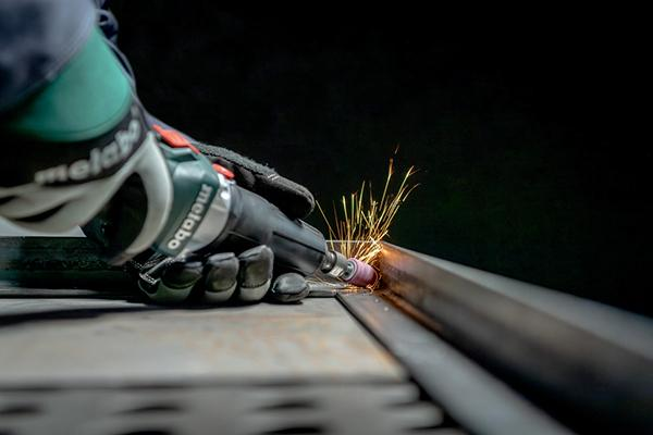 Akku-Geradschleifer solo GVB18 LTX BL 11-28 Metaboohne Akku ohne Ladegerät metaBOX Produktbild img8 L