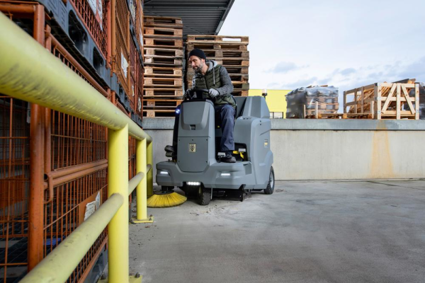 KM 100/120 R Bp Pack 160 Ah Li + FC Produktbild img2 L