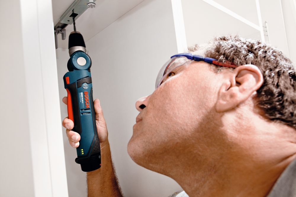Bosch PRO Akku-Winkelbohrmaschine GWB 12V-10, 2 x Akku GBA 12V 2.0Ah in L-BOXX Produktbild img5 L