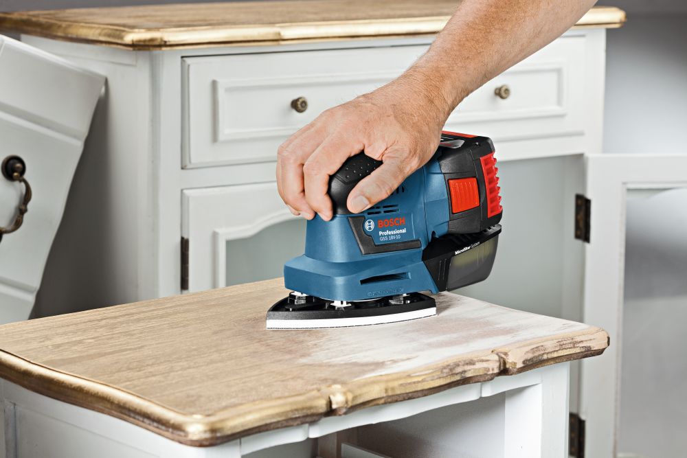 Bosch PRO Akku-Schwingschleifer GSS 18V-10 in L-BOXX Produktbild img4 L