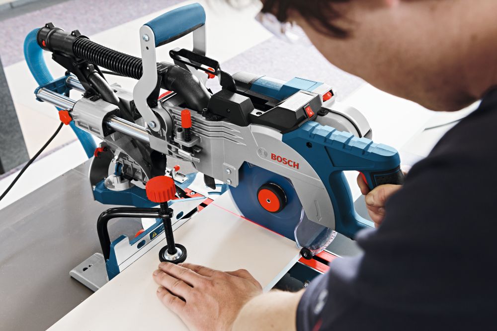 Bosch PRO Paneelsäge GCM 8 SDE Produktbild img5 L