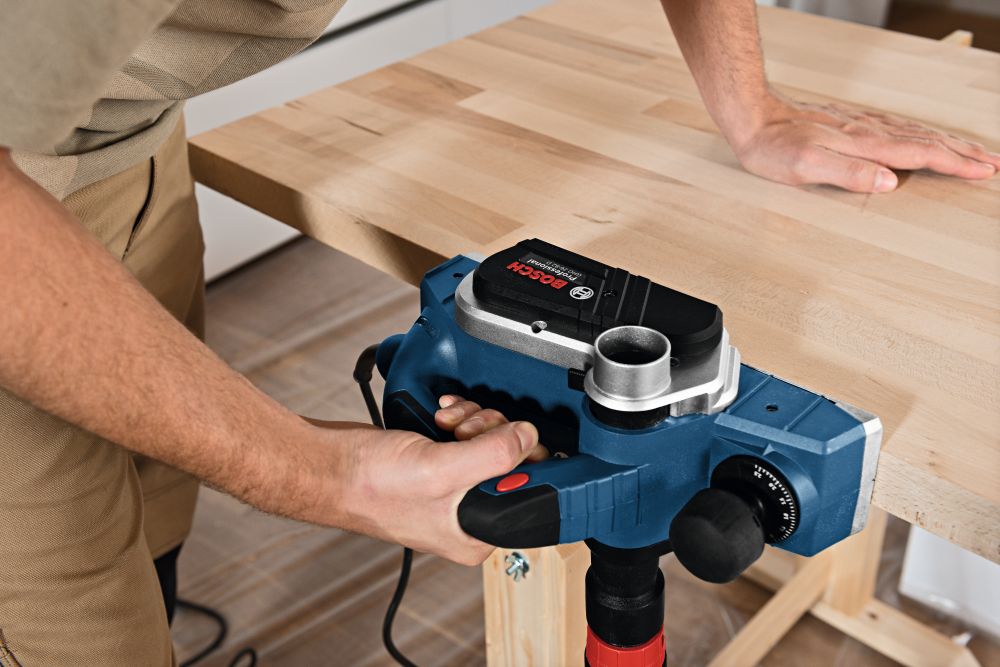 Bosch PRO Hobel GHO 26-82 D im Handwerkerkoffer Produktbild img4 L