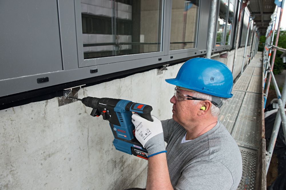 Bosch PRO Akku-Bohrhammer mit SDS plus GBH 18V-26 in L-BOXX Produktbild img5 L