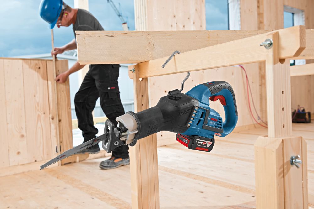Bosch PRO Akku-Säbelsäge GSA 18V-32 Produktbild img5 L