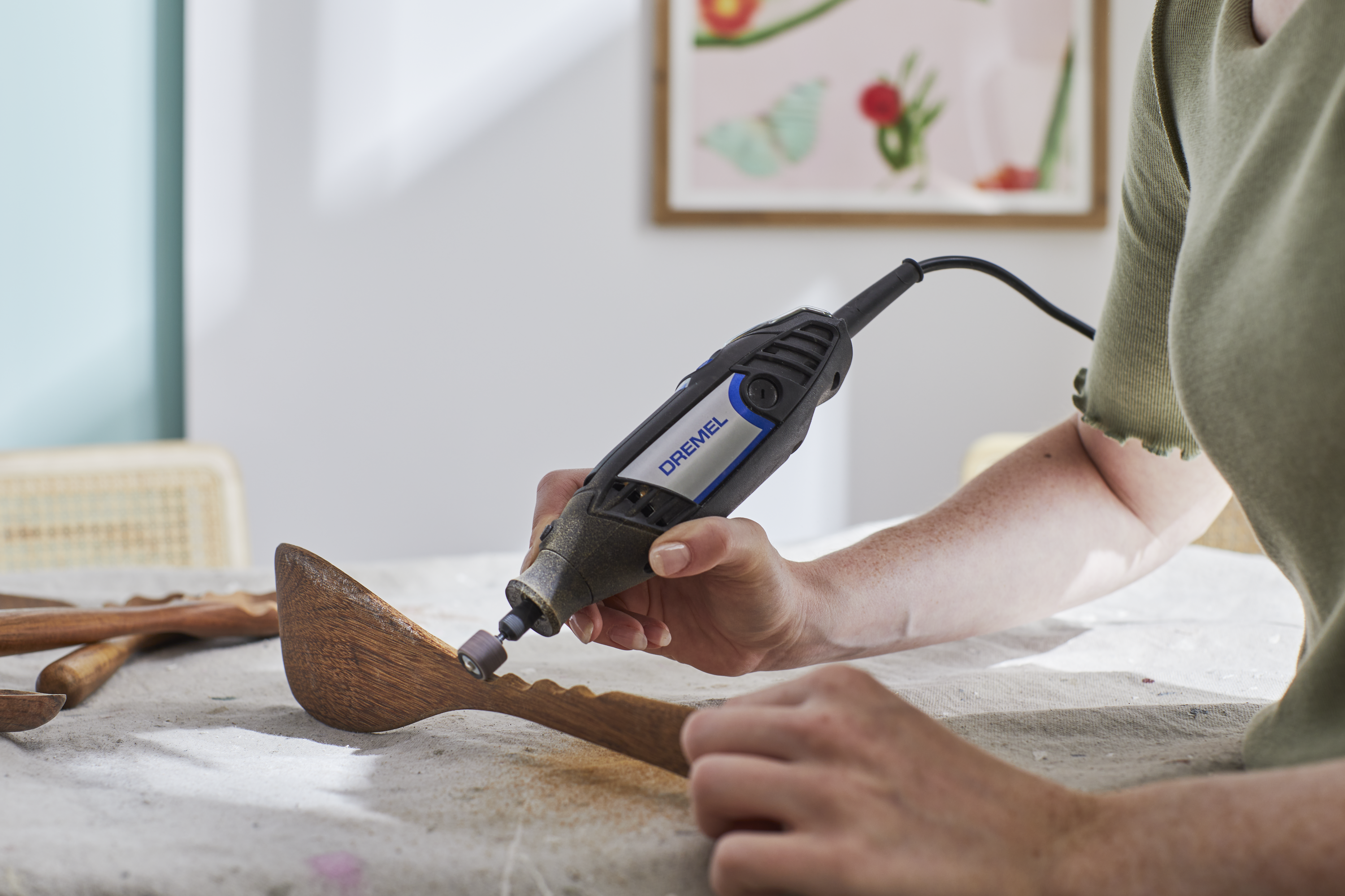 Dremel 3200, Multitool, 90 Zubehöre, 1 Vorsatzgerät Produktbild img9 L