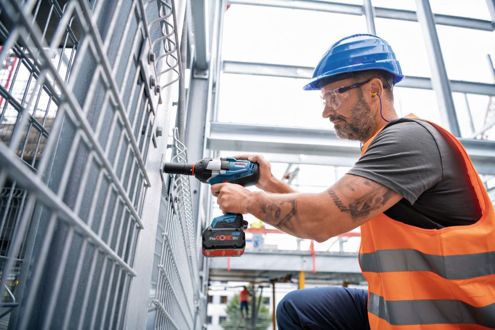 Bosch PRO Akku-Drehschlagschrauber GDS 18V-1050 HC in L-BOXX Produktbild img7 L