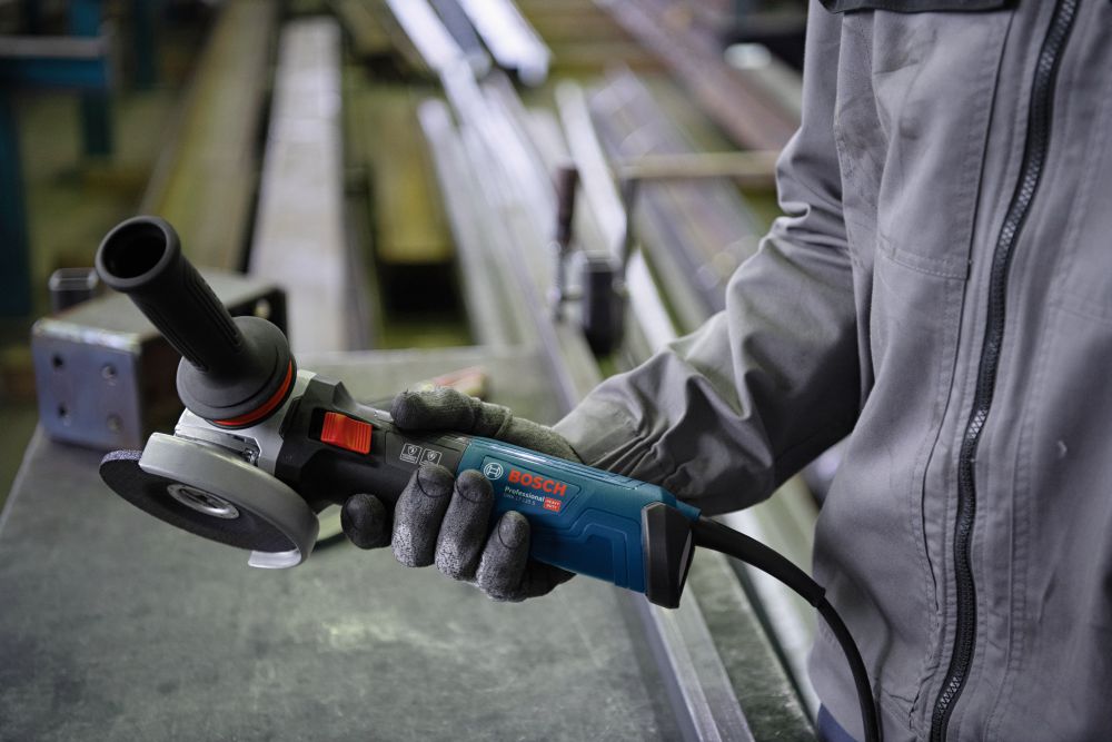 Bosch PRO Winkelschleifer GWS 14-125 S Produktbild img4 L
